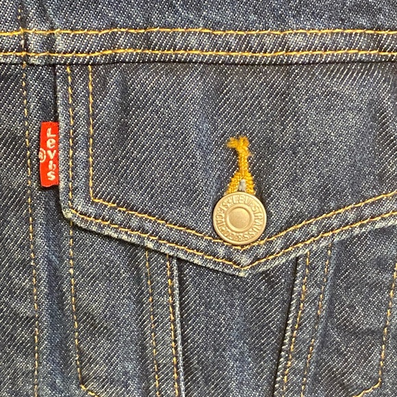 Levi’s Jean jacket denim XS, once loved - Picture 6 of 9